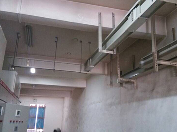 五臺云海鎂業母線槽安裝